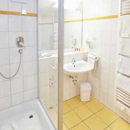Sonnenklause Hotel *