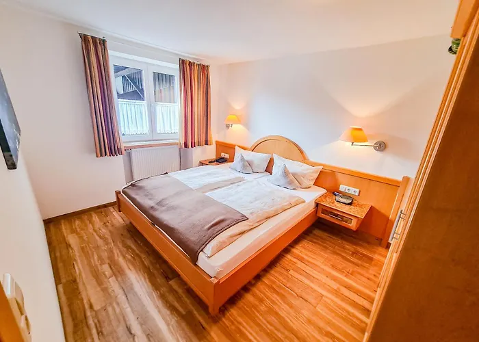 Sonnenklause Hotel *