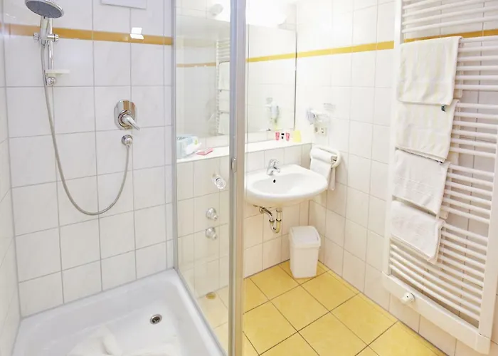 Sonnenklause Hotel *